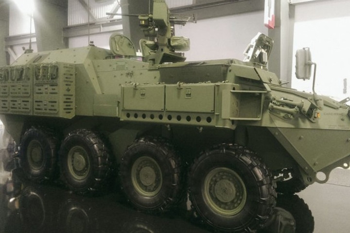 Cận cảnh xe thiết giáp LAV 6.0 được bảo vệ cực tốt của Canada | Báo Tri