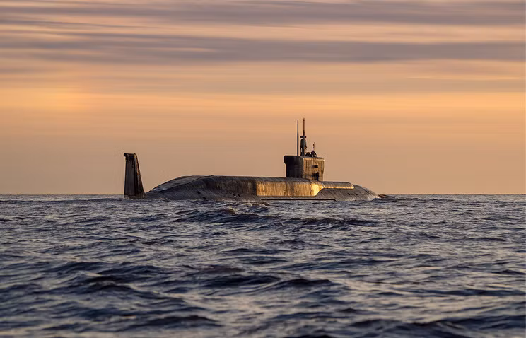 Theo thông tin được TASS đăng tải từ Moscow, nước này dự tính sẽ đóng mới thêm hai tàu ngầm Borei cải tiến, hay còn có tên gọi khác là Borei-A trong tương lai. Nguồn ảnh: TASS.