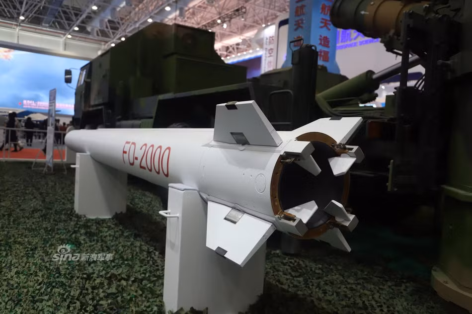 Ngoài ra còn có phiên bản xuất khẩu mang định danh FT-2000 (Phi Đằng - 2000) là tổ hợp tên lửa chống bức xạ được phát triển từ HQ-9 cũng được dành cho xuất khẩu. Nguồn ảnh: Sina.