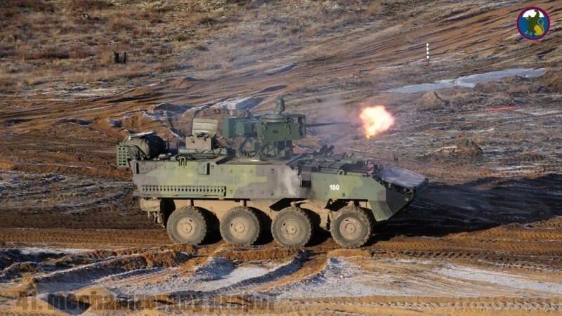 Một vài phiên bản của Pandur II còn có khả năng nâng cấp tháp pháo lên cỡ nòng 105mm - biến nó thành pháo tự hành chống tăng. Nguồn ảnh: Sina.