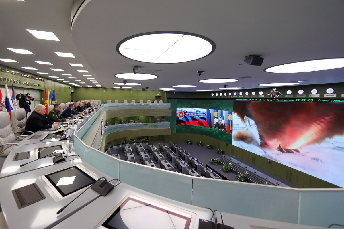 Đây sẽ là bước tiến cực kỳ vượt trội của Nga so với toàn thế giới. Cần phải nhấn mạnh thêm, trên thế giới chưa có bất cứ một tổ hợp tên lửa phòng không nào có khả năng đánh chặn được tên lửa siêu siêu thanh theo kiểu này. Nguồn ảnh: Russia1.