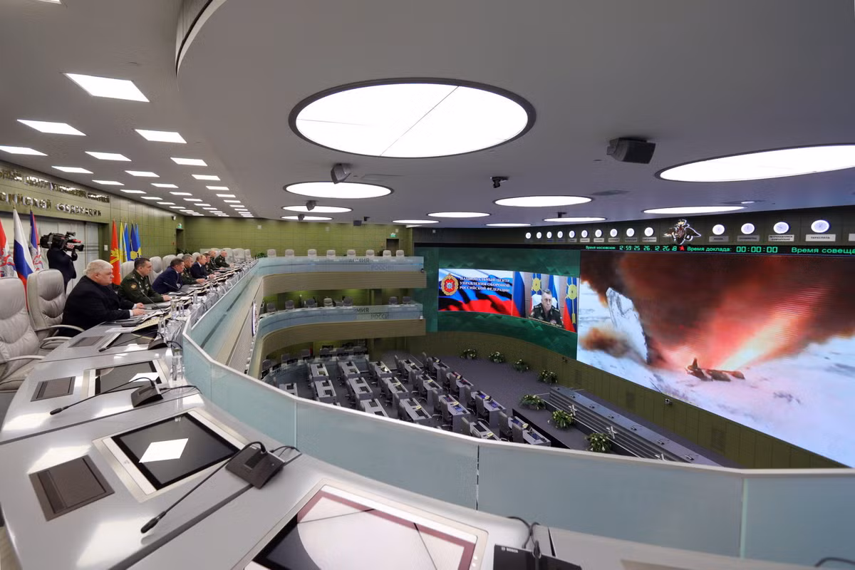 Đây sẽ là bước tiến cực kỳ vượt trội của Nga so với toàn thế giới. Cần phải nhấn mạnh thêm, trên thế giới chưa có bất cứ một tổ hợp tên lửa phòng không nào có khả năng đánh chặn được tên lửa siêu siêu thanh theo kiểu này. Nguồn ảnh: Russia1.