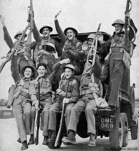 Tất nhiên là những khoảnh khắc yên bình này không kéo dài lâu, Đức đã mở chiến dịch nước Pháp vào tháng 5/1940 sau đó bằng cách đánh Pháp vòng qua Bỉ. Kể từ sau khi nước Pháp bị xâm chiếm, chiến tranh Thế giới thứ hai mới dường như chính thức bắt đầu ở quy mô "Đại Chiến". Nguồn ảnh: OTG.