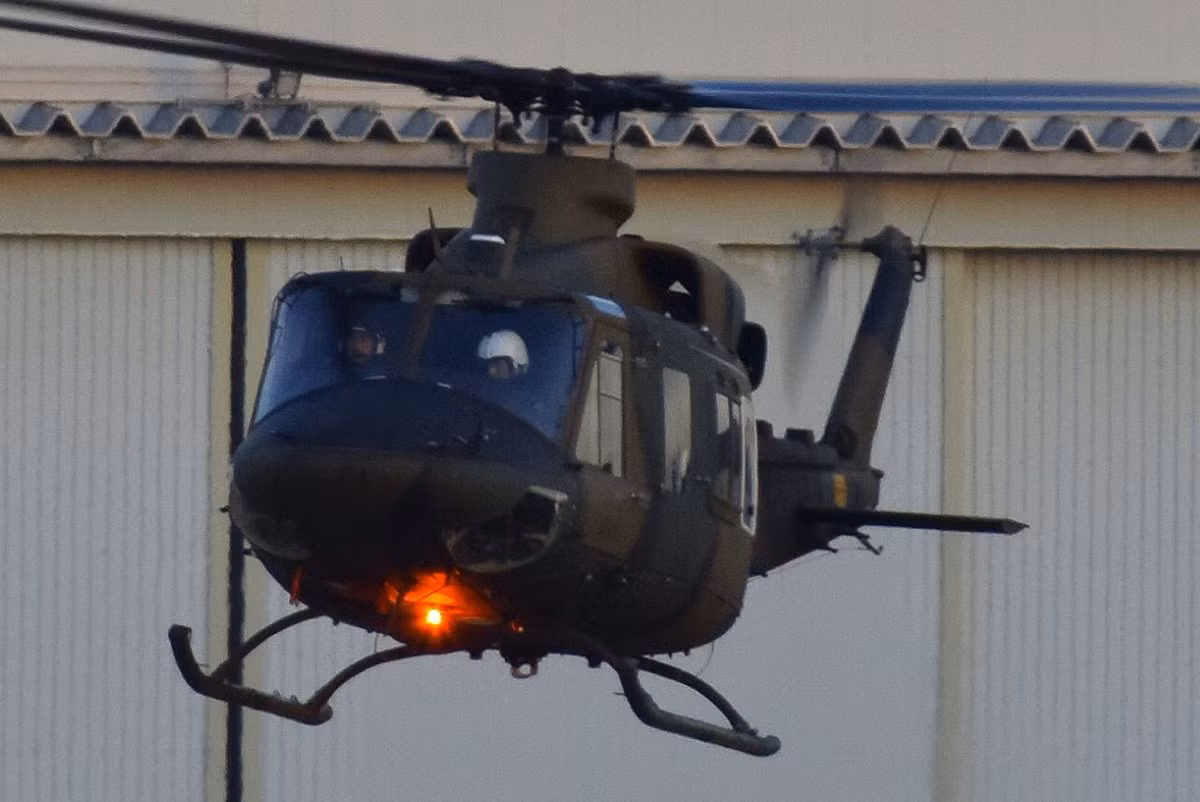 Từ năm 2015, tập đoàn Subaru sau này được đổi tên thành Tập đoàn Công nghiệp nặng Fuji đã bắt đầu quá trình thiết kế UH-X từ việc chuyển giao công nghệ của hãng Bell. Theo những công bố ban đầu của Subaru, phiên bản UH-X có khả năng cơ động tốt hơn ở tốc độ thấp, trọng tải tối đa được tăng cường cùng với hộp số hiện đại hơn so với phiên bản gốc. Nguồn ảnh: Defencenews.