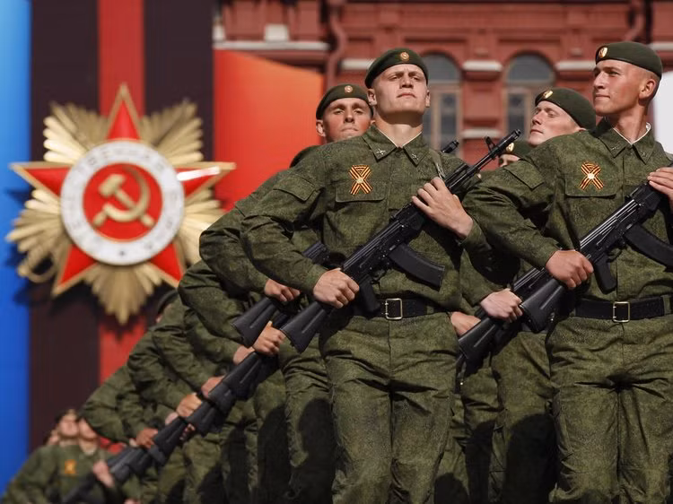 Chưa kể tới việc, khu vực biển Baltic của Nga dang ngày càng trở nên phức tạp. Trong năm 2019 tới đây, Moscow có thể sẽ tăng cường hơn nữa sự hiện diện quân sự ở cả Syria và Baltic hoặc đơn giản là duy trì hiện trạng, đầu tư vào vũ khí huỷ diệt để bắt đầu một cuộc chạy đua vũ trang theo kiểu Chiến tranh Lạnh với Mỹ. Nguồn ảnh: Sputnik.