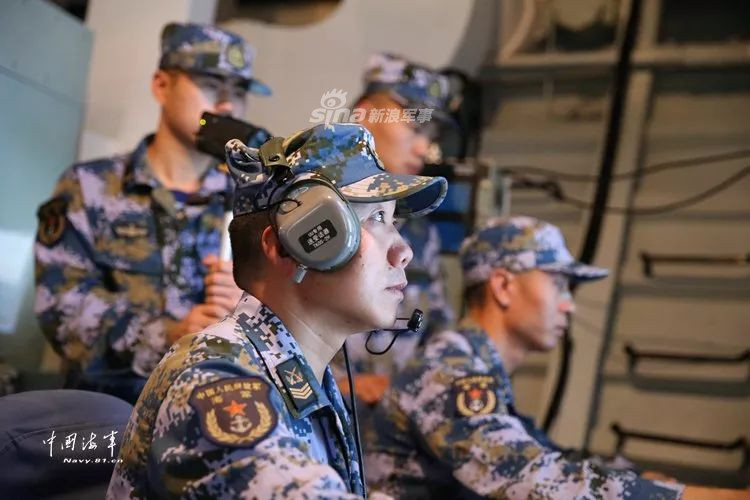 Hệ thống radar của Type 054A được cho là có khả năng theo dõi cùng lúc 40 mục tiêu bất kể vị trí trên biển hay trên không ở khoảng cách tối đa 120 km.