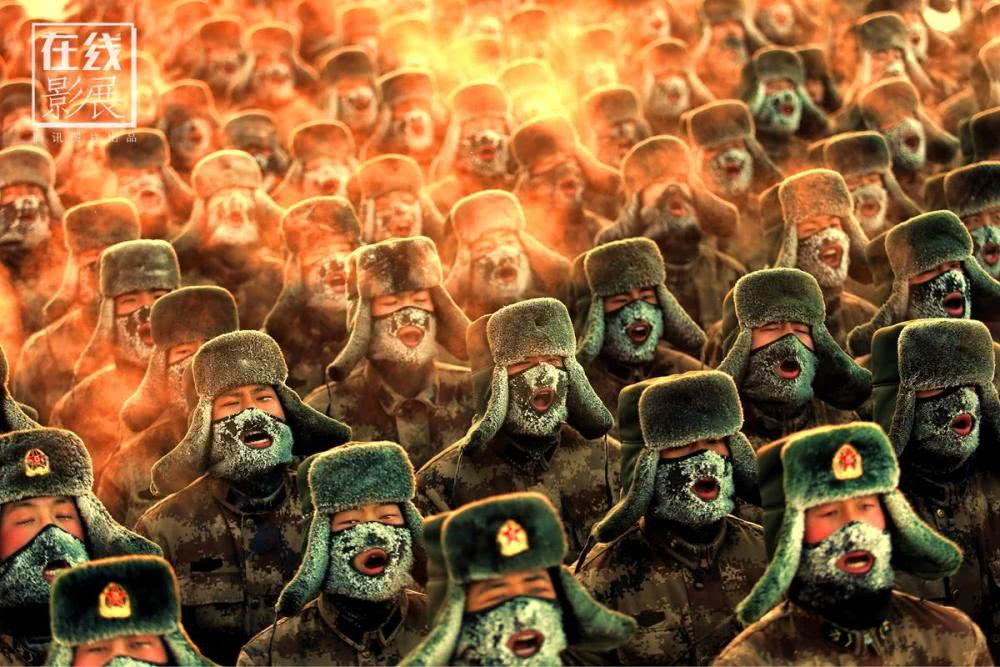 Binh lính Trung Quốc huấn luyện dưới cái lạnh âm hàng chục độ C. Nguồn ảnh: QQ.