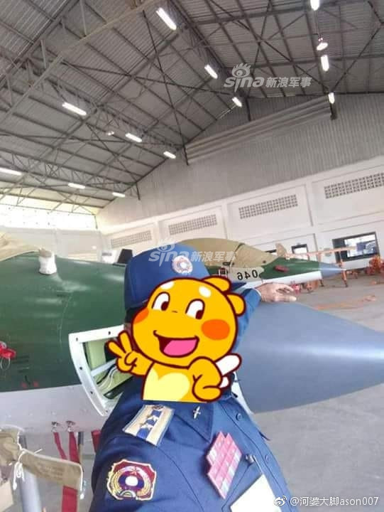 Theo đó dựa trên cách đấy số thứ thự của những chiếc máy bay Nga, thì nhiều khả năng Lào đang có từ 3-4 máy bay Yak-130 đánh số từ "043" cho đến "046" hoặc "044" đến "046". Nguồn ảnh: Sina.