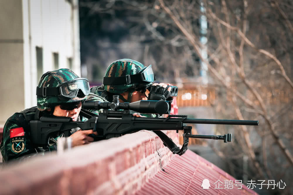 Lực lượng bắn tỉa của đặc nhiệm cảnh sát Lữ Lương sử dụng súng bắn tỉa NSG-1. Nguồn ảnh: QQ.