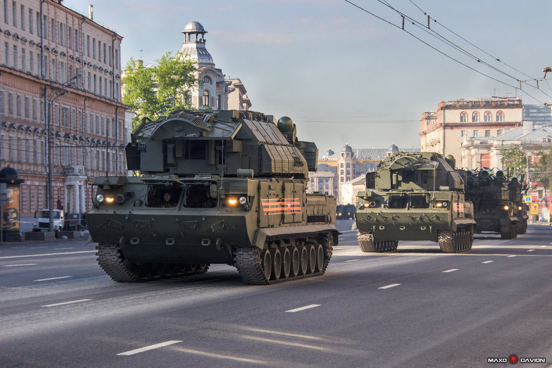 Cùng với việc tiếp nhận tổ hợp tên lửa Tor-M2 thứ năm và 4 chiến đấu cơ Yak-130, tỷ lệ hiện đại hóa vũ khí của quân đội Belarus cũng được cho là đã lên tới 50% trong năm 2018 này. Nguồn ảnh: Mark.