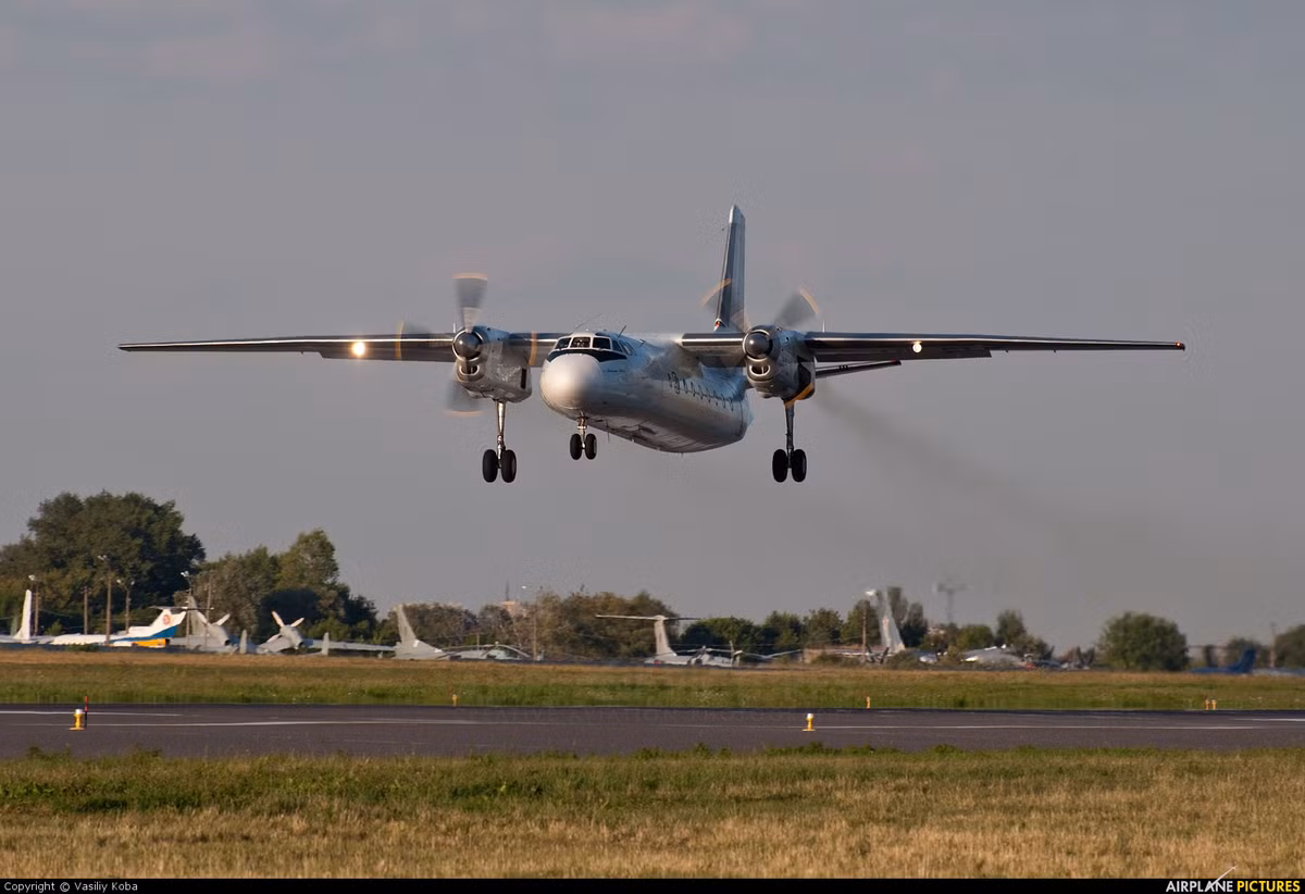 Trọng lượng rỗng của chiếc máy bay này đặt 13,3 tấn trong khi đó trọng lượng cất cánh tối đa có thể lên tới 21 tấn. Nguồn ảnh: Airplane.