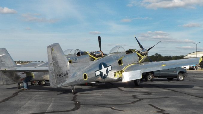 Dù được thiết kế khá hoàn hảo, tuy nhiên F-82 lại không kịp tham chiến trong Chiến tranh Thế giới thứ hai do ra đời quá muộn. Tới tận Chiến tranh Triều tiên, chiếc F-82 mới được tham chiến số lượng lớn, tuy nhiên thời điểm này các chiến đấu cơ phản lực đã xuất hiện và F-82 dần mất đi ưu thế trên không của mình. Nguồn ảnh: OCFB.