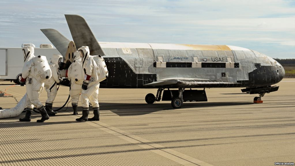 Truyền thông và quốc hội Mỹ thực sự rất nghi ngờ khả năng hoạt động của lực lượng này và dường như sự ra đời của lực lượng Không quân Vũ trụ không tạo ra được nhiều bước đột phá cho quốc gia này ít nhất trong năm 2019 tới đây. Nguồn ảnh: BI.