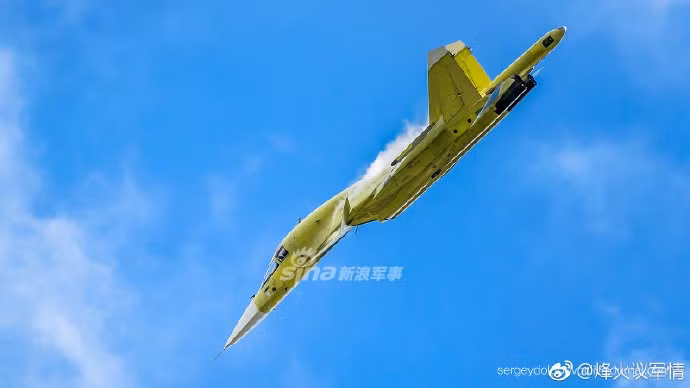 Không rõ quy trình thử nghiệm vũ khí của những chiếc Su-34 khi mới xuất xưởng ra sao nhưng chắc chắn quy trình thử nghiệm vũ khí cần được diễn ra trong điều kiện nghiêm ngặt hơn. Nguồn ảnh: Sina.