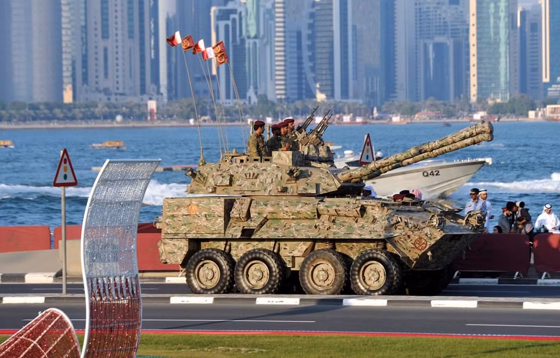 Pháo tự hành chống tăng MOWAG Piranha II 8x8 với tháp pháo cỡ nòng 90mm của Quân đội Qatar. Nguồn ảnh: Livejournal.
