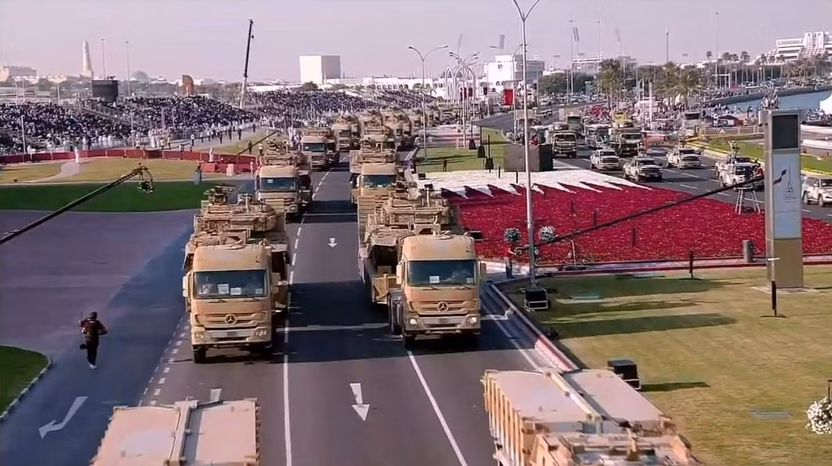 Choáng ngợp với dàn phương tiện chiến đấu được Qatar mang ra diễu hành hôm 18/12 vừa rồi. Nguồn ảnh: Livejournal.