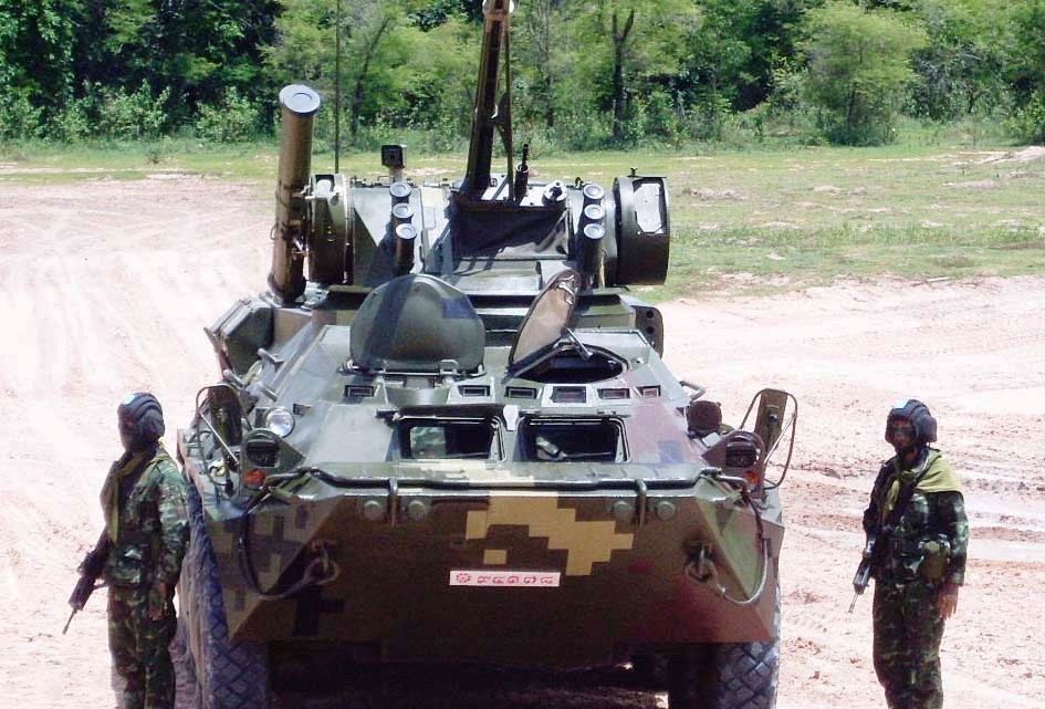 Pháo ZTM-1 có khả năng bắn với tốc độ 330 viên mỗi phút và bắn được các loại đạn bao gồm đạn xuyên phá vạch đường, đạn nổ mảnh và đạn nổ mạnh. Kèm theo đó là một khẩu súng máy cỡ nòng 7,62mm và ba ống phóng lựu đạn khói ở hai bên tháp pháo. Nguồn ảnh: Sina.