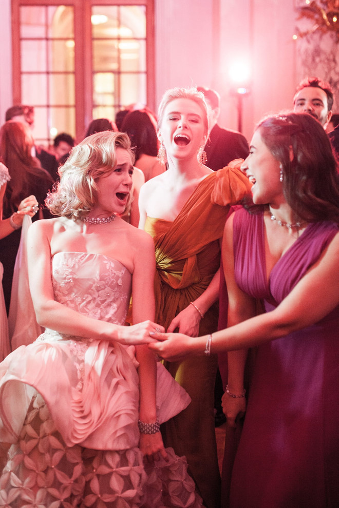 19 cô gái ra mắt trong sự kiện năm nay đến từ khắp nơi trên thế giới: Ấn Độ, Mỹ, Bồ Đào Nha, Pháp, Bỉ, Đức, Hong Kong, Philippines và Trung Quốc. Trong đó, có 8 tiểu thư gây được nhiều sự chú ý nhất như Annabel Yao - con gái chủ tịch Huawei, Julia McCaw - con ông trùm viễn thông Mỹ, hay True Whitaker - con gái của nam diễn viên điện ảnh Forest Whitaker...