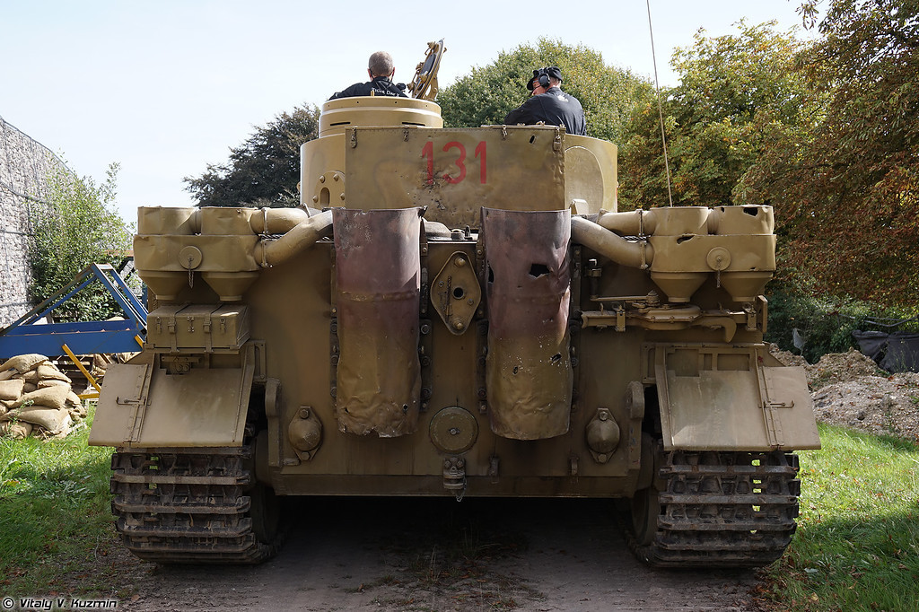 Trong trận chiến đấu diễn ra vào cuối tháng 4/1943 - nghĩa là chỉ sau khi tới châu Phi khoảng một tuần, Tiger 131 đã bị dính 3 phát đạn chống tăng từ xe tăng Churchill của Anh. Nguồn ảnh: Vitaly.