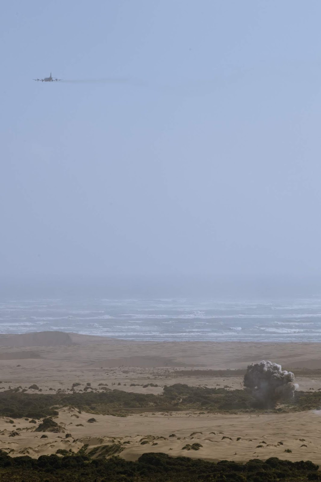 Cuộc diễn tập cho thấy rõ rằng chiếc P-3 Orion hoàn toàn có thể trở thành máy bay ném bom khi cần thiết. Nguồn ảnh: Medium