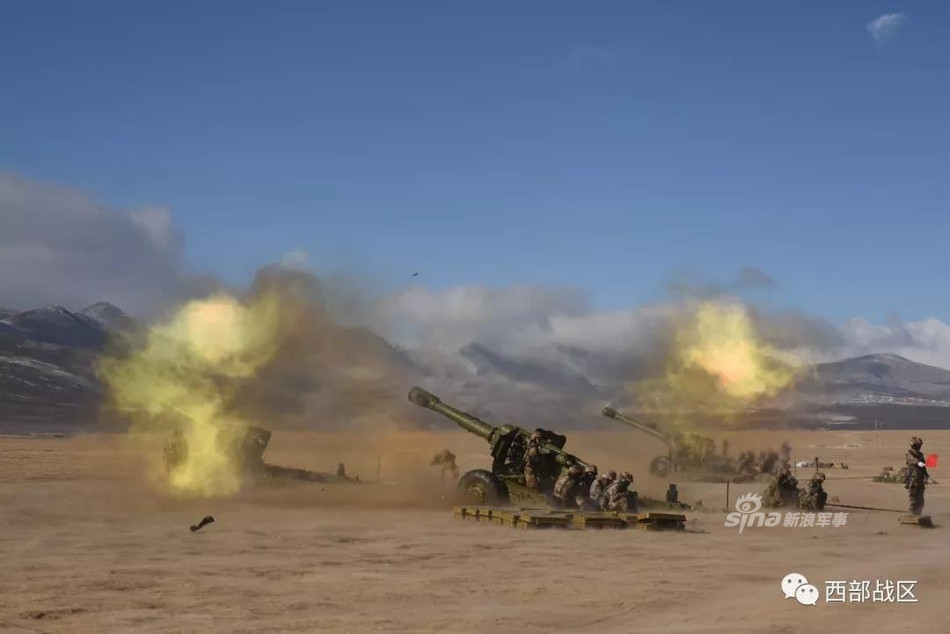 Type 66 yêu cầu kíp chiến đấu 10 người. Trong trường hợp khẩn cấp, kíp chiến đấu có thể giảm thiểu quân số xuống còn sáu người tuy nhiên tốc độ khai hoả của pháo sẽ giảm đi rõ rệt. Nguồn ảnh: Sina.