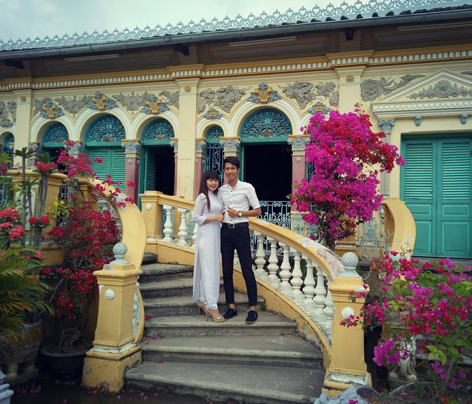 Với vẻ đẹp và giá trị lịch sử của nhà cổ Bình Thủy đã trở thành một điểm tham quan ưa thích với du khách trong và ngoài nước khi đặt chân đến thành phố Cần Thơ.