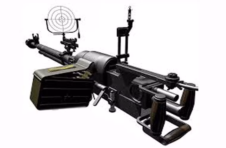 Cảnh sát cơ động cũng được trang bị đại liên hạng nặng DShK. Đây được coi là vũ khí mạnh nhất của lực lượng này, khi cỡ nòng lên tới 12,7mm. Đạn 12,7 mm còn có thể xuyên thép 15mm ở cự ly 500m.