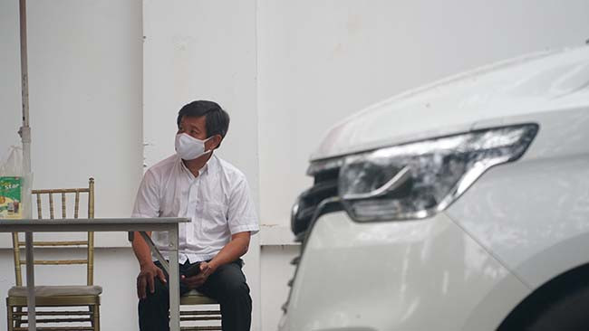  Theo đó, thời gian quyên góp ủng hộ cho người nghèo ở tỉnh Hà Giang tại Hà Nội, buổi sáng từ 9h đến 11h30, buổi chiều từ 16h đến 18h30 trong ngày hôm nay (25/2).