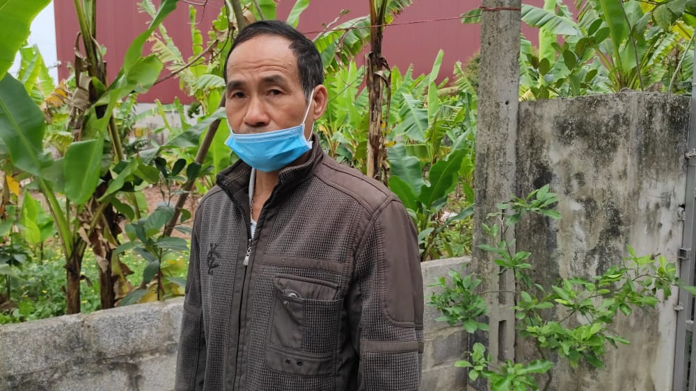 Nu sinh lop 10 bi ban trai bop co chet: Me nghi pham ngat len ngat xuong-Hinh-2