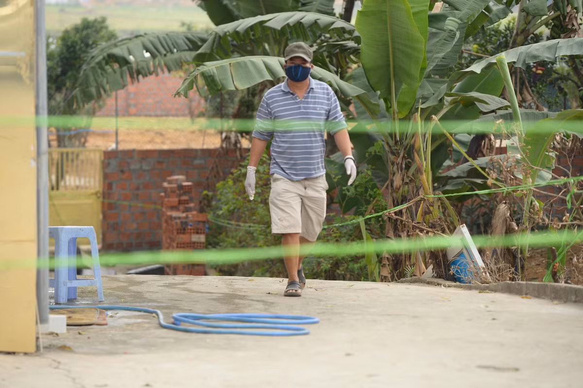 Vu dam chem o karaoke Luxury II Hoa Binh: Hung thu duong tinh voi ma tuy-Hinh-3