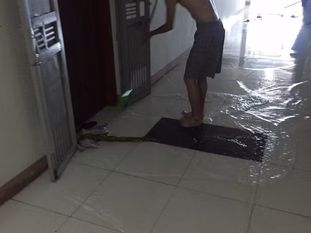 Được biết, đây không phải lần đầu chung cư của đại gia Lê Thanh Thản gặp sự cố. Trước đó, hàng loạt vụ hỏa hoạn đã xảy ra tại các chung cư của Doanh nghiệp tư nhân số 1 Điện Biên do "ông trùm nhà giá rẻ" Lê Thanh Thản làm chủ đầu tư. Phần lớn các vụ cháy do chập điện.