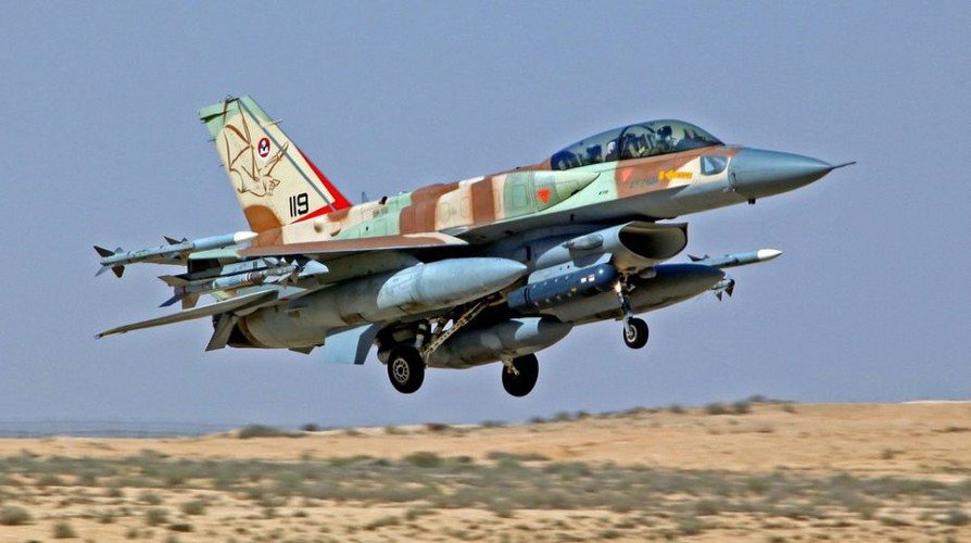 Tuy nhiên trong khi một số tên lửa rơi vào khu vực Nam Damascus và được báo cáo gây ra thiệt hại thì một cố vấn chính phủ đã lên tiếng phủ nhận rằng cuộc tấn công của Israel đạt được mục tiêu dự định.