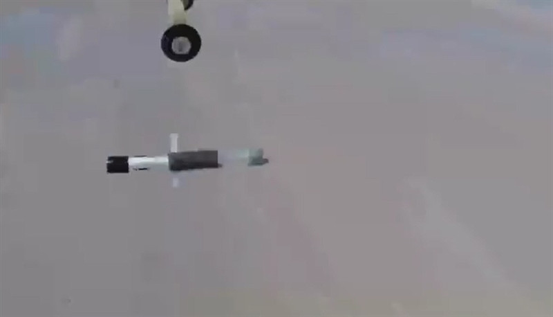 Theo ANM, để phát triển thành công dòng tên lửa thế hệ mới, Iran đã nhận được những nguyên mẫu tên lửa Spike của Israel còn khá nguyên vẹn mà Nga đã thu được trên chiến trường Syria do đòn tấn công áp chế điện tử từ hệ thống Krasukha-4.