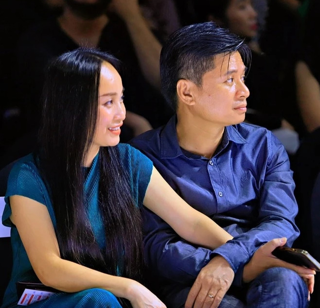 Hon nhan vien man cua nam NSND co vo cung lam lanh dao-Hinh-4