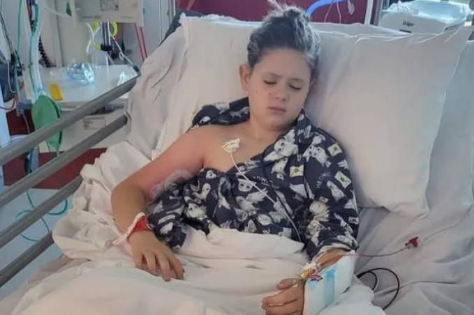 Bac si chan doan nham, be gai tuong giam thi luc hoa u nao