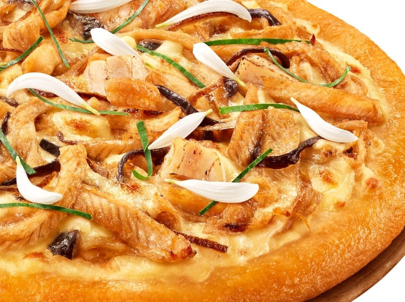 Lần này, Pizza Hut Hong Kong hợp tác với một nhà hàng địa phương để ra mắt món " Pizza thịt rắn", điều này một lần nữa làm dấy lên cuộc thảo luận và thậm chí còn bị chỉ trích là "Tội ác pizza".