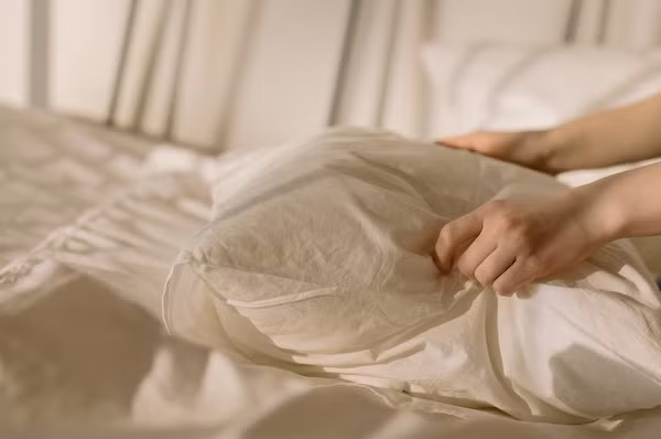 Soc: Vo goi khong giat 1 tuan ban hon bon cau