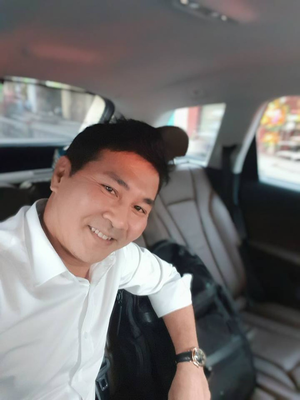 Trên thực tế, cái tên Nguyễn Hoài Nam từ lâu đã được nhiều người hâm mộ bóng đá biết tới. Theo tìm hiểu của PV Kiến Thức, ông Hoài Nam hiện tại đang là chủ nhân CLB FK Sarajevo. Đây chính là đội bóng vô địch mùa giải bóng đá 2018/2019 ở Bosnia &amp; Herzegovina và có quyền dự vòng sơ loại Champions League 2019/2020. Ảnh: Internet