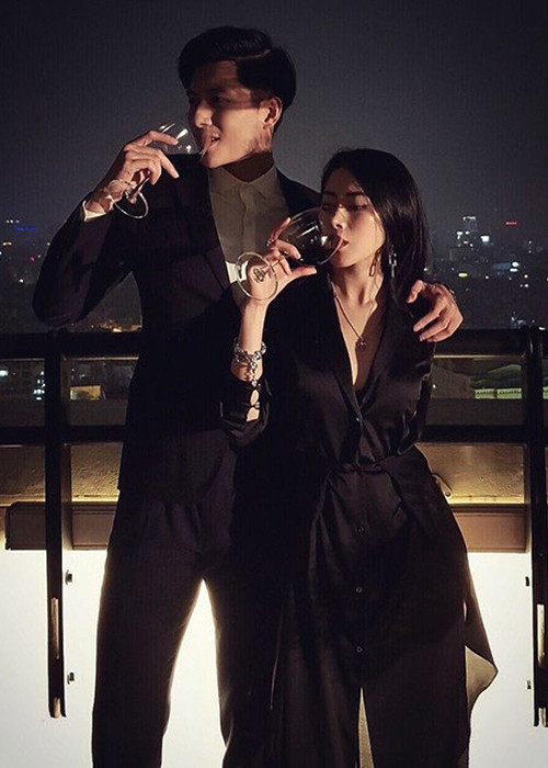 Nghi vấn Mai Sương và Lâm Bảo Châu chia tay rộ lên khi cả hai cùng tham gia gameshow “Người ấy là ai”. Ảnh: Người đưa tin