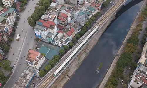 Duong sat Cat Linh - Ha Dong truoc ngay chay thu