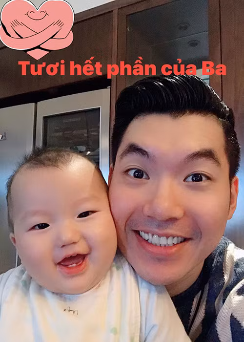 Hai thiên thần nhỏ của nam người mẫu đều kháu khỉnh.