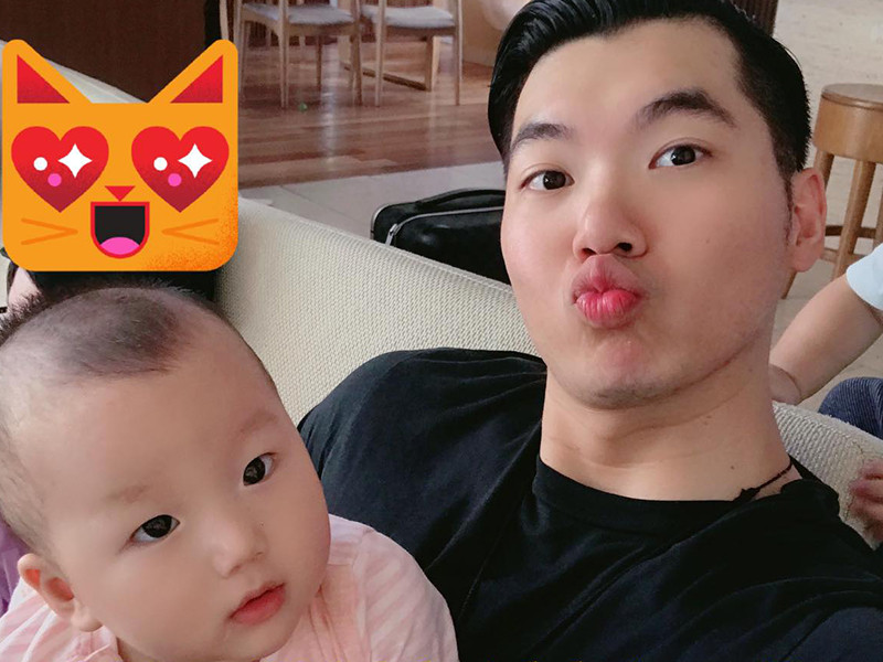 Trên trang cá nhân, Trương Nam Thành thường xuyên đăng tải hình ảnh hai con trai.