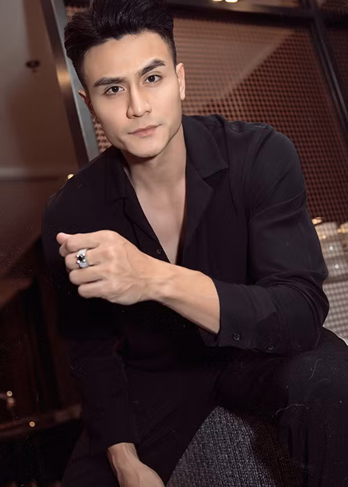 Hiện tại, anh trong thời gian sắp xếp lại thời gian để không bị ảnh hưởng đến đoàn phim.