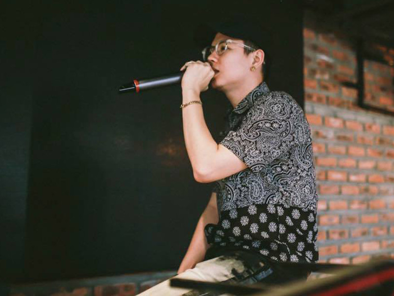 Một số bài hát gây chú ý của Andree gồm “Tiểu thuyết tình yêu”, “Ánh đèn sân khấu”, “Leaving me so easy”, “D.C.M.A”, “Lối vắng”, “Anh là phi công”, “Quá bảnh”, “Kẹo”.