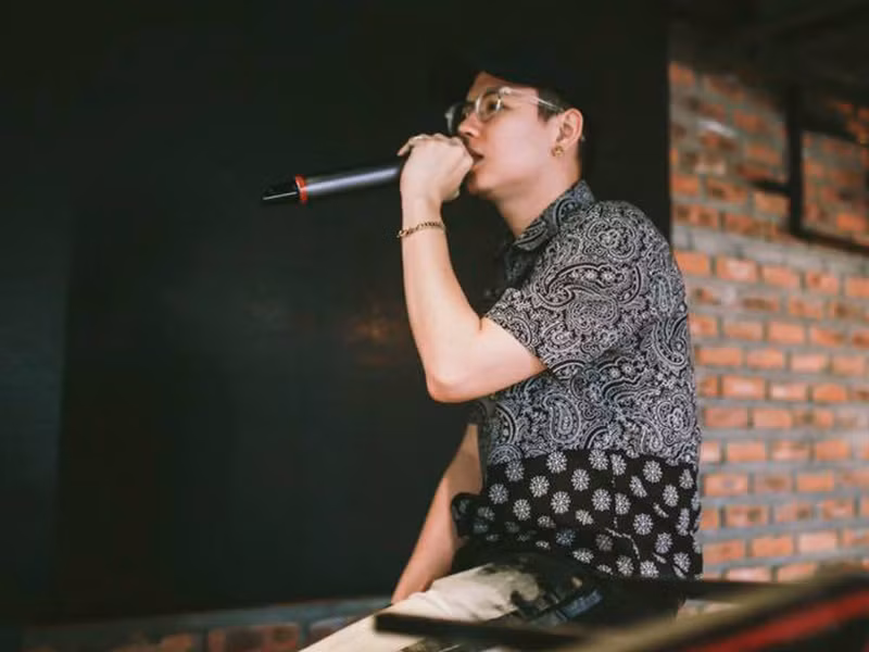 Một số bài hát gây chú ý của Andree gồm “Tiểu thuyết tình yêu”, “Ánh đèn sân khấu”, “Leaving me so easy”, “D.C.M.A”, “Lối vắng”, “Anh là phi công”, “Quá bảnh”, “Kẹo”.