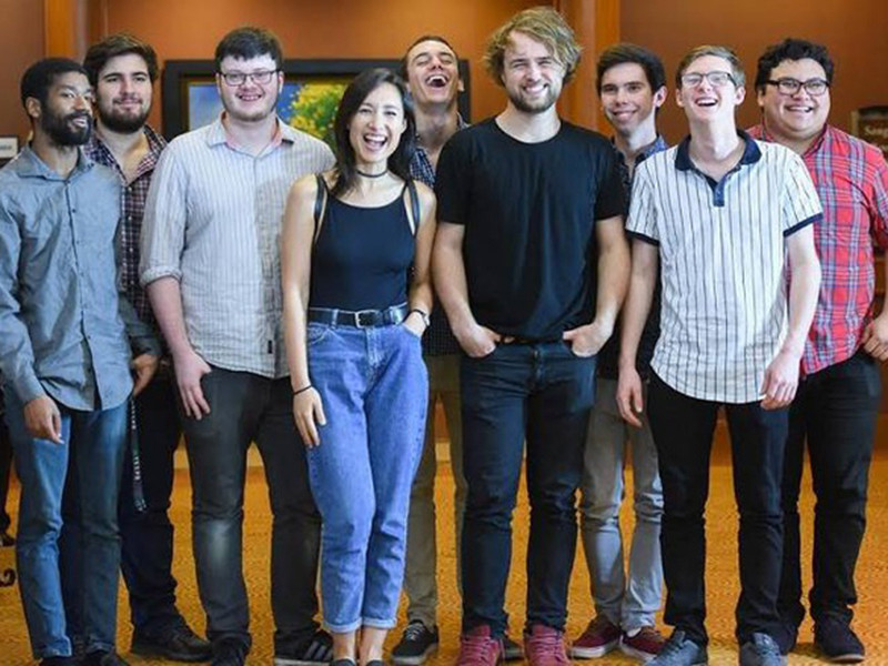 Năm 2017, Anna Trương cùng người yêu về Việt Nam góp mặt trong đêm nhạc Monsoon Music Festival.