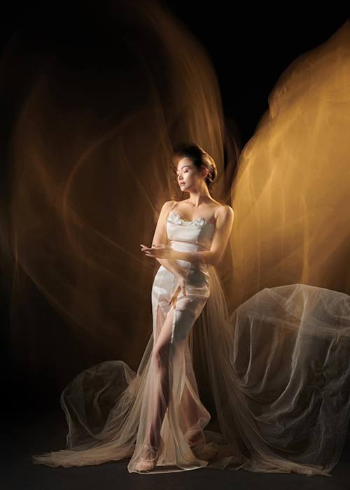 Ở tuổi 39, Kiều Anh sở hữu nhan sắc mặn mà, quyến rũ.