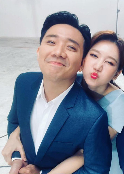 Trấn Thành đã cố gắng luyện tập thói quen không nổi nóng trước mặt Hari Won.