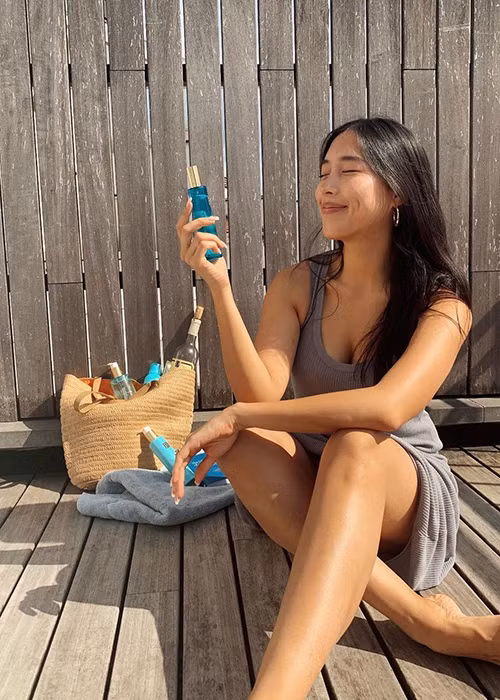 Y Vân không hoạt động nghệ thuật nhưng vẫn được nhiều cư dân mạng chú ý bởi nhan sắc và học vấn. Hiện tại, cô là nhân viên ngoại giao.