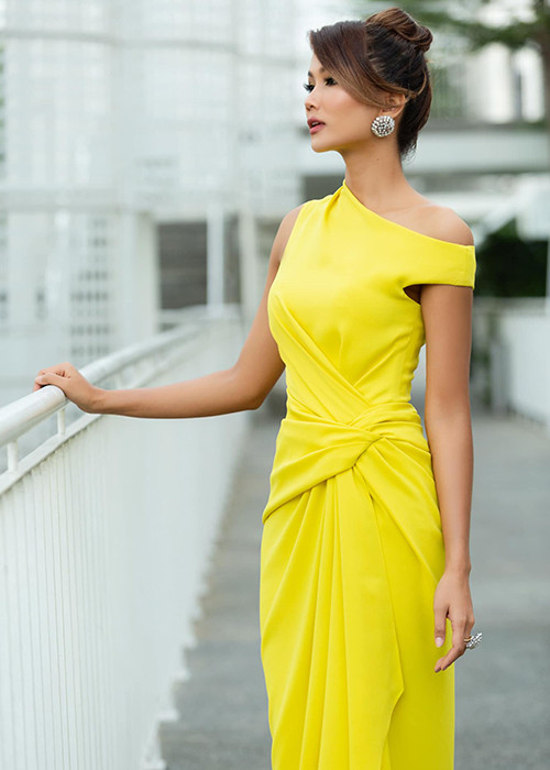 Cô còn chia sẻ về người yêu cũ trên báo chí.